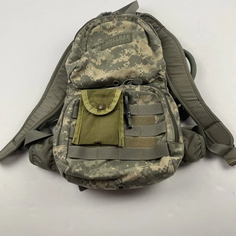Camelbak Maximum Gear Digital Camo Hydration Backpack With Bladder Hiking Bag